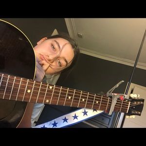 Meet your Posher, Violet